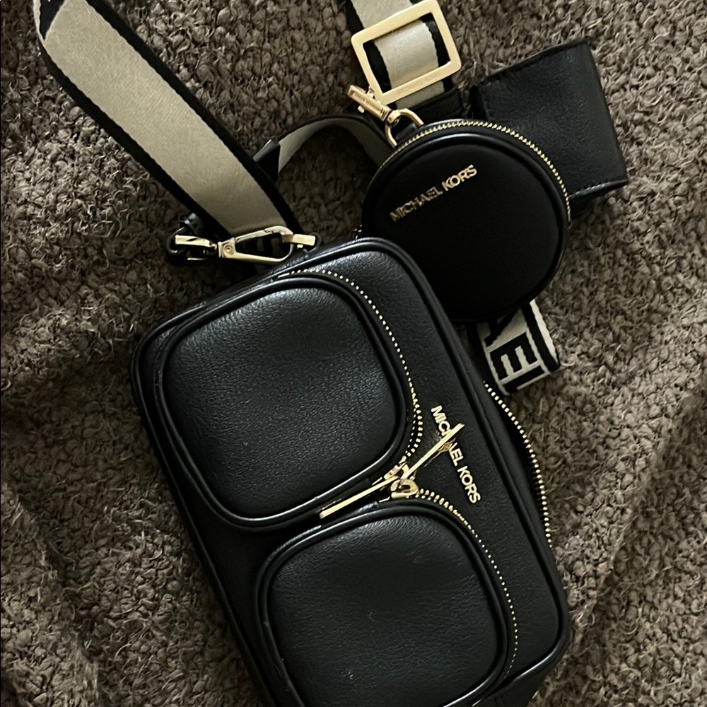 Michael Kors Black and Gold Crossbody Bag